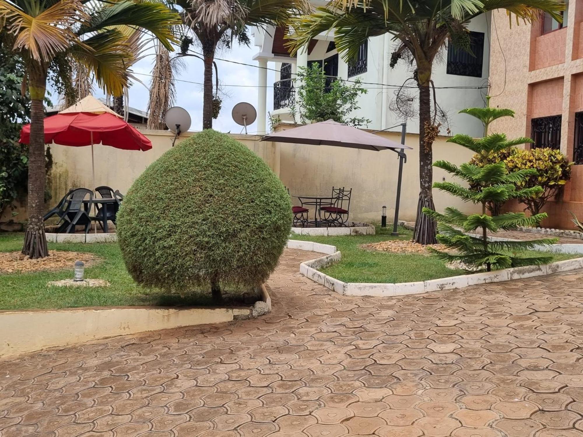 Appart Hotel Mireille Yaoundé Εξωτερικό φωτογραφία